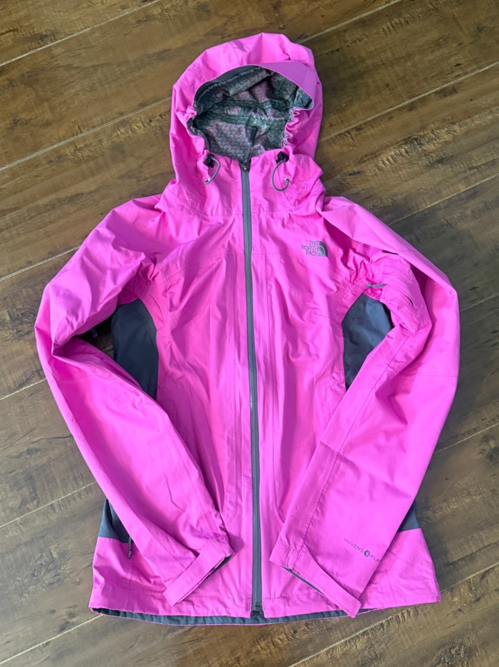 The North Face women Waterproof Hooded Jacket